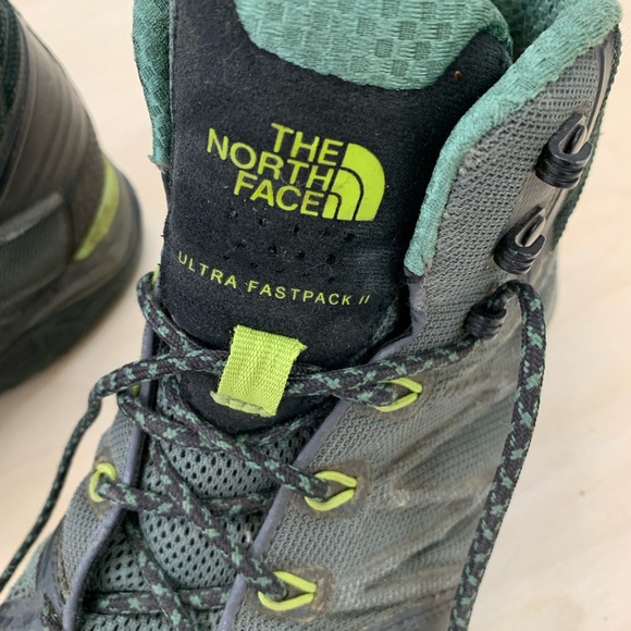 The North Face Hiking Boots w/ Gore-Tex Ultra Fast Pack II - Picture 4 of 5